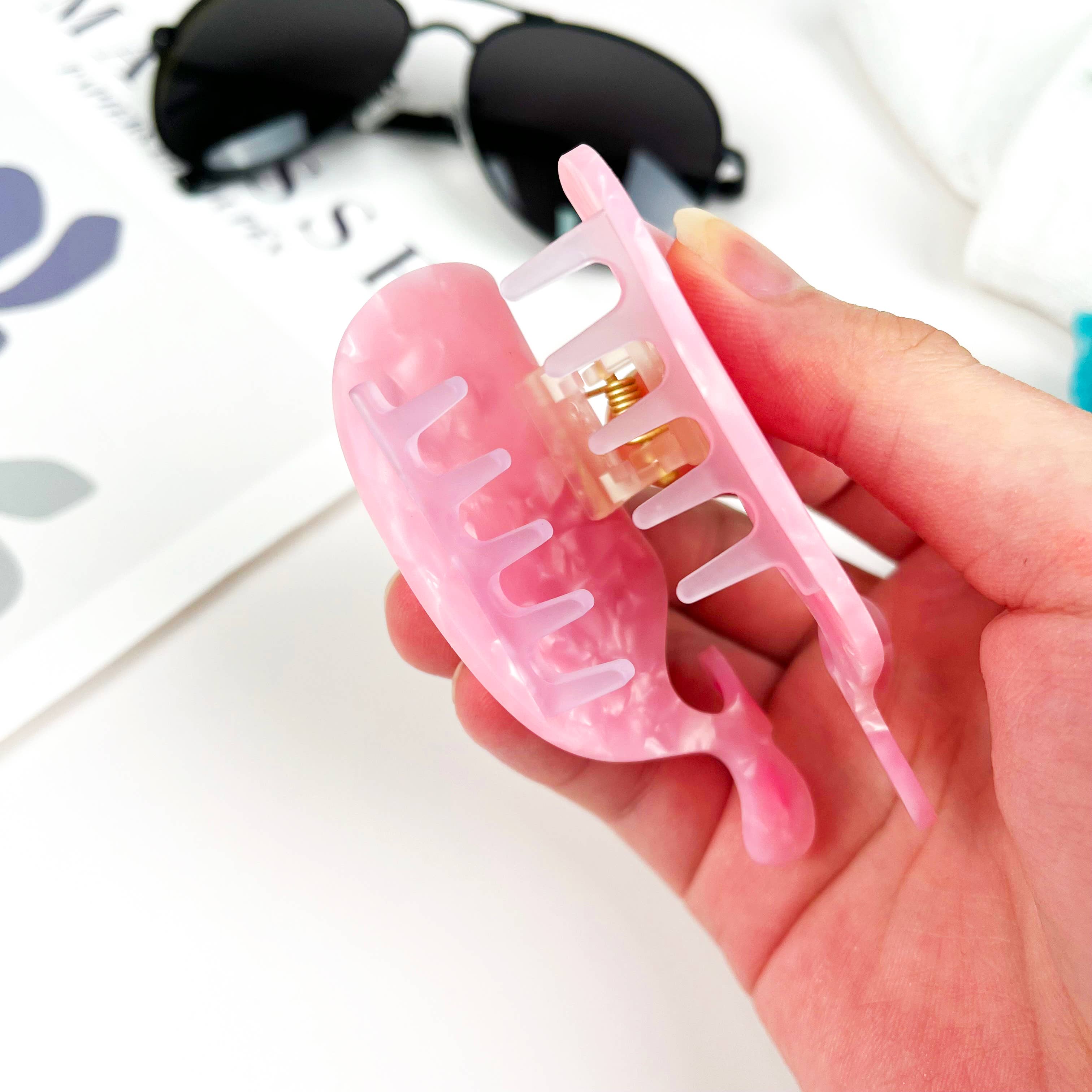 Pince à cheveux en forme de baleine