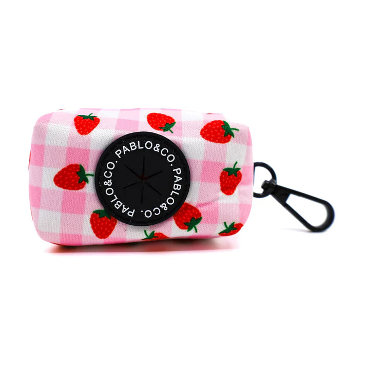 Strawberry fields : Poop bag Holder