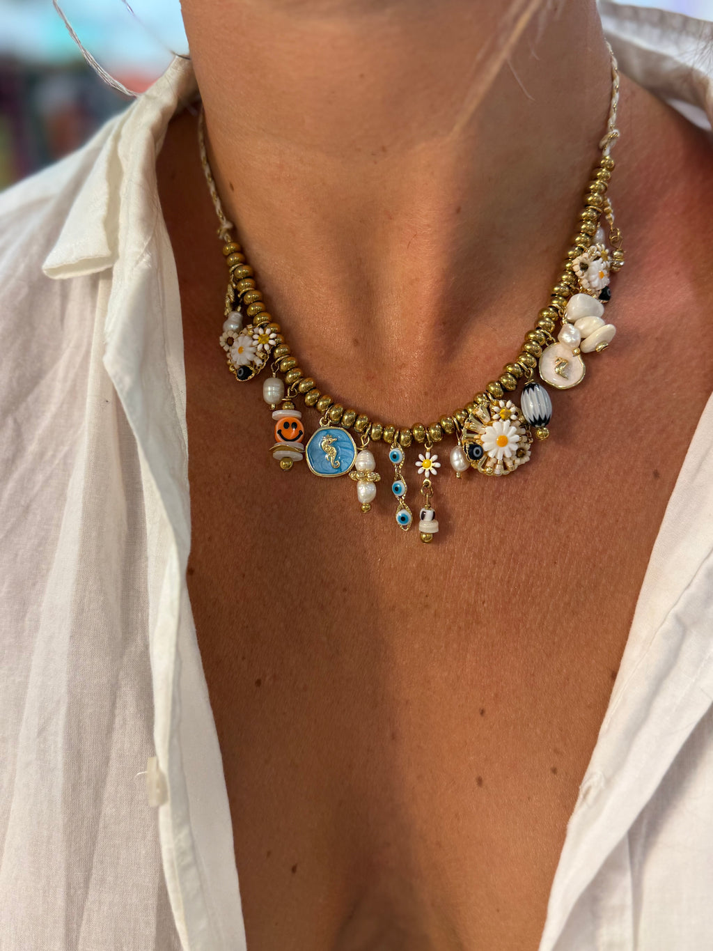 Collier grigri Flora