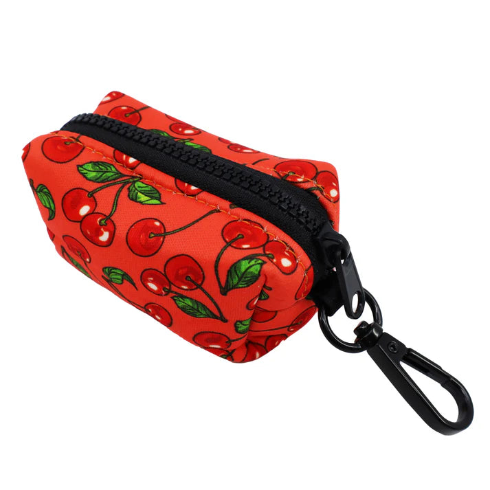 Cherry : Poop bag Holder