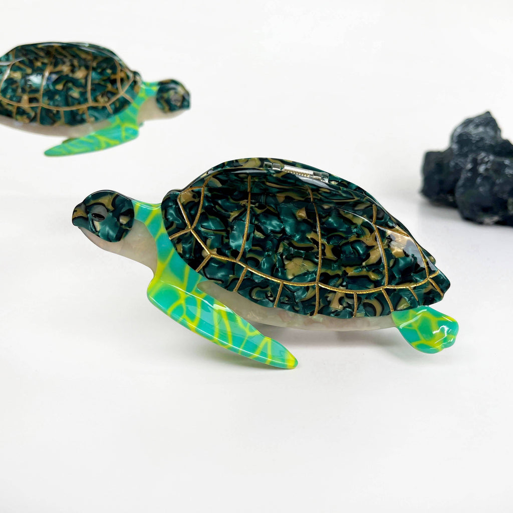 Pince à cheveux tortue verte